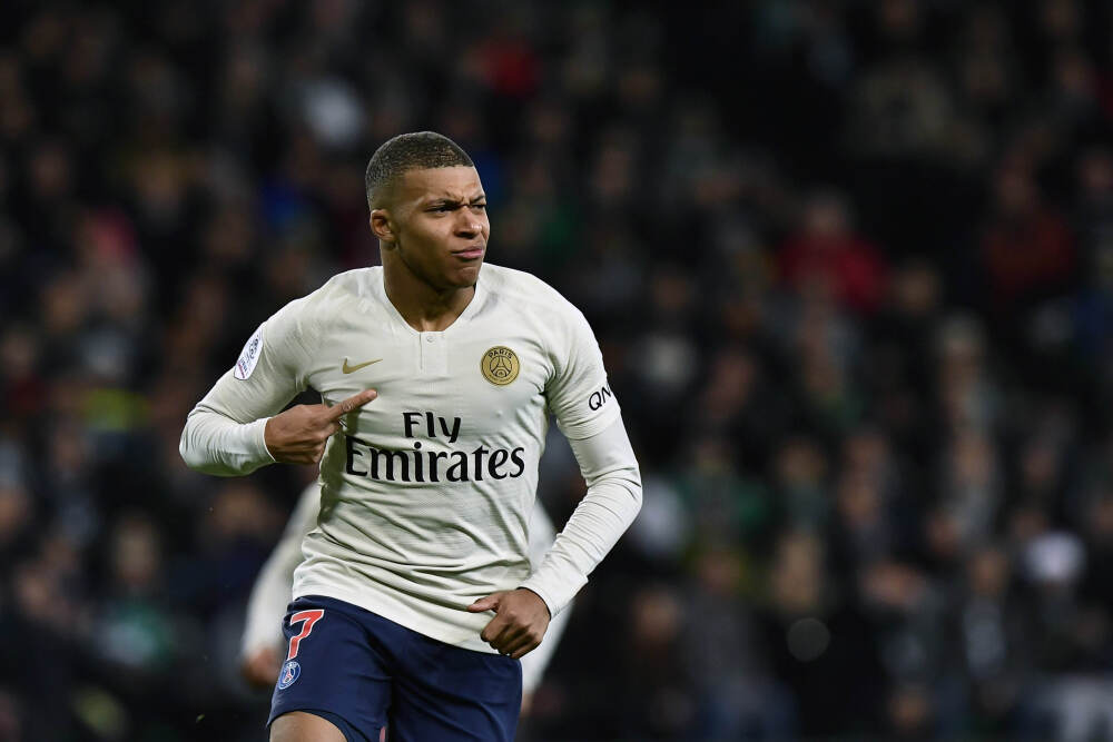 战术训练在凌晨打响